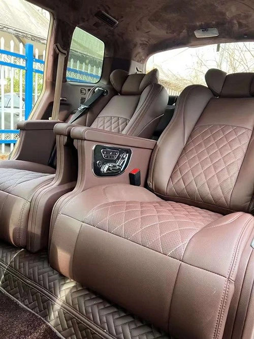 highlander captain seats