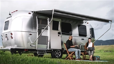 Volkswagen pakettiautot houkuttelevat edelleen pakettiauton harrastajia