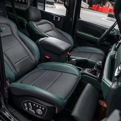 VIP mukautettu turvaistuin Jeep Wrangleriin